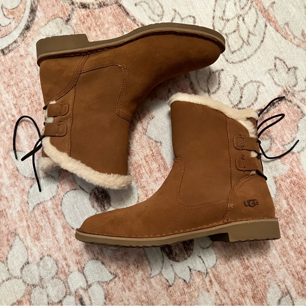 UGG Naiyah chestnut boots